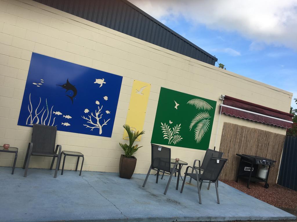 Black Marlin Motel Innisfail Kültér fotó