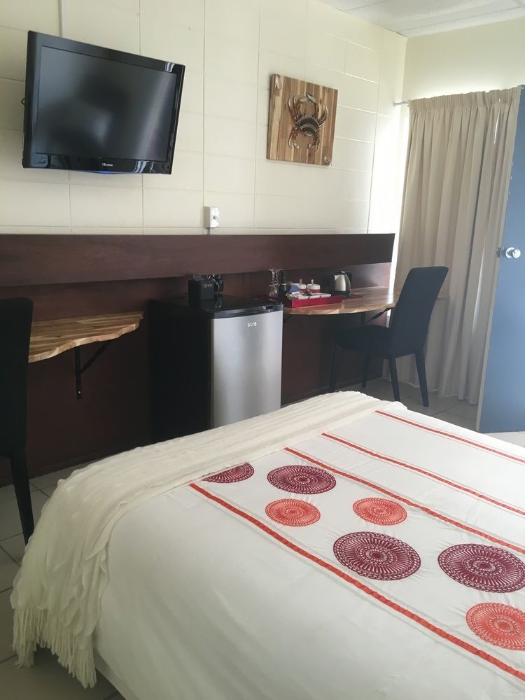 Black Marlin Motel Innisfail Kültér fotó